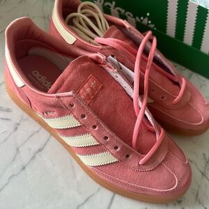 NEW - never worn in box. Sporty & Rich adidas